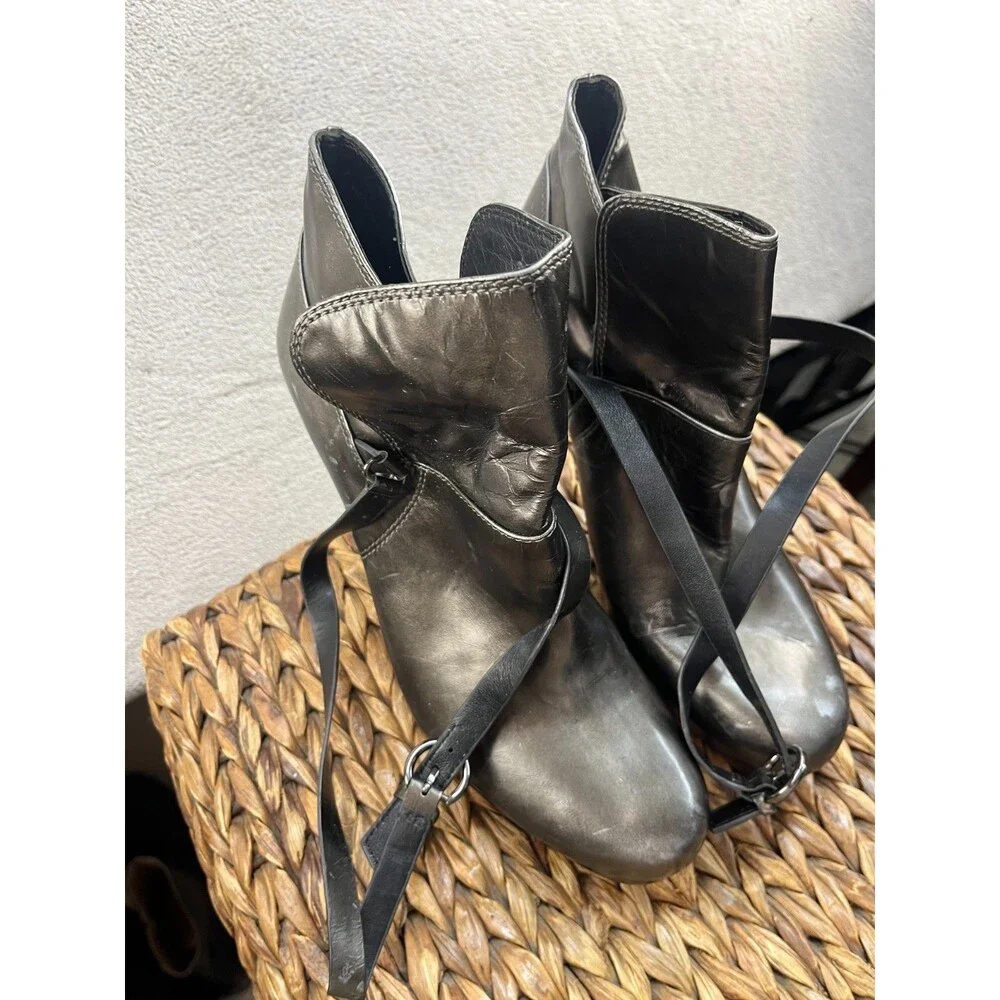 elie tahari Ankle booties Womens 9.5 Gray Heel 4